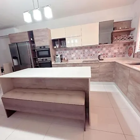 Maisonette With Backyard St. Paul's Bay Exterior foto